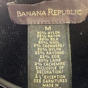 Banana Republic sleeveless blouse